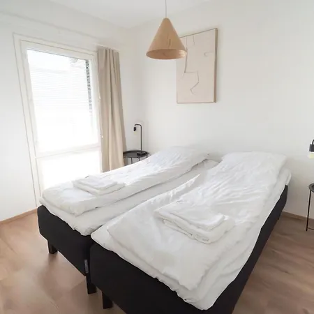 Lumi Glow Apartments 아파트